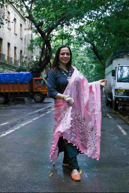 Pink Dupatta With Handwork